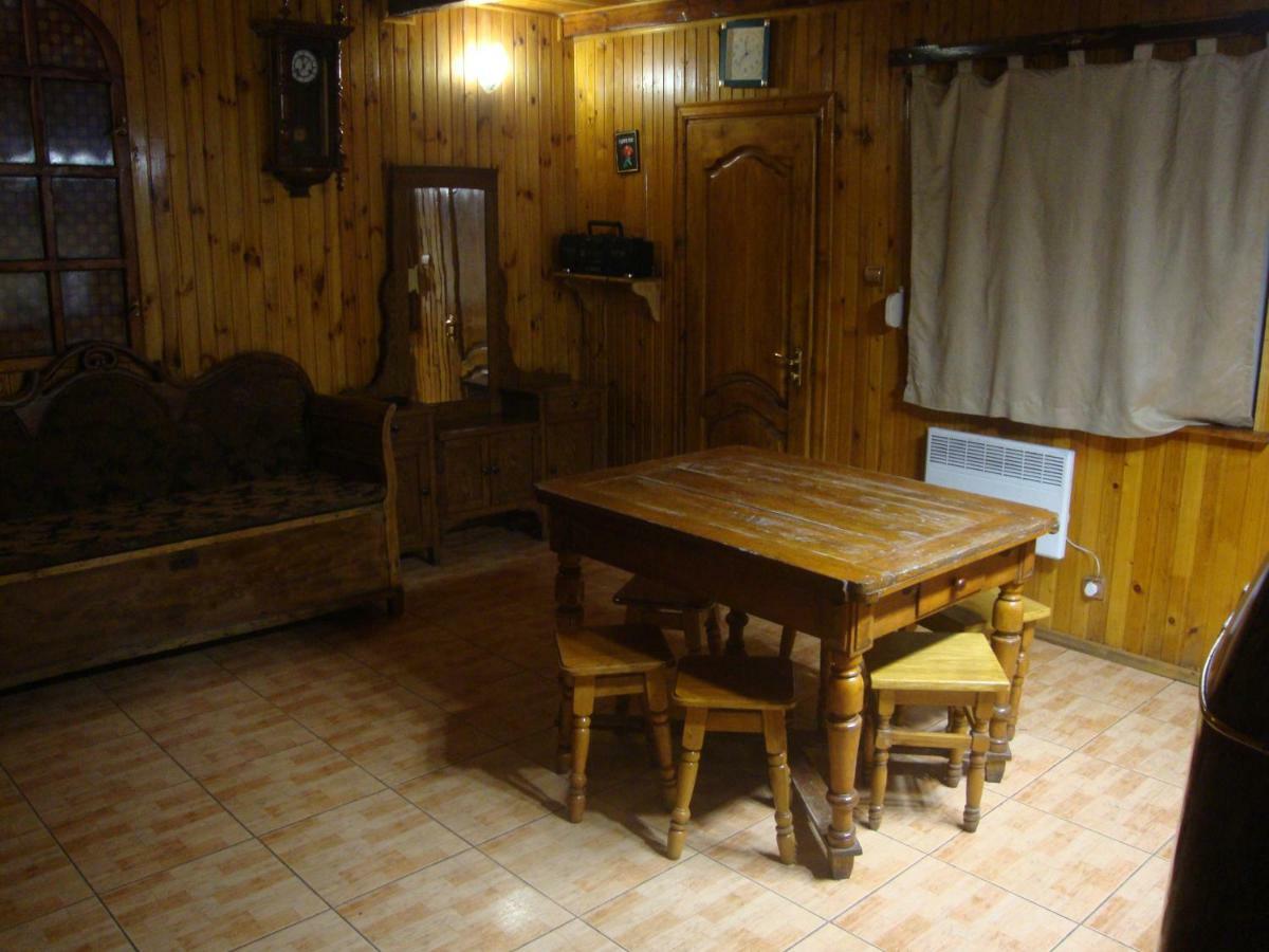Domik S Saunoy Na Ogiyenko Διαμέρισμα Kamianets-Podilskyi Εξωτερικό φωτογραφία
